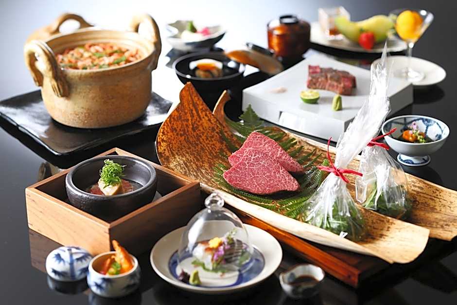 Nakanobo Zuien (Adult Only)