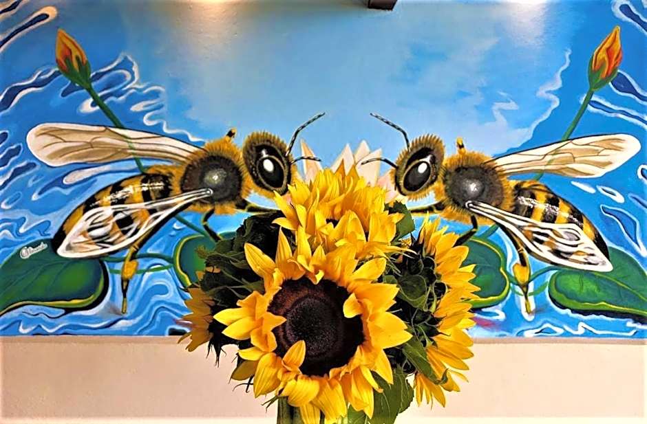 Hotel 12 BEES by Kavia