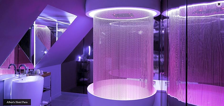 New Hotel REPUBLIQUE