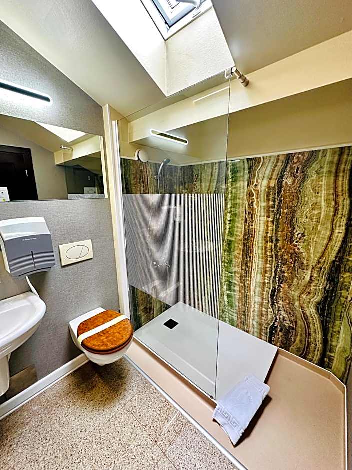 Levoslav House Hotel