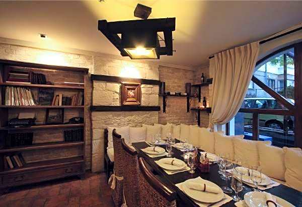 Семеен Хотел Опера