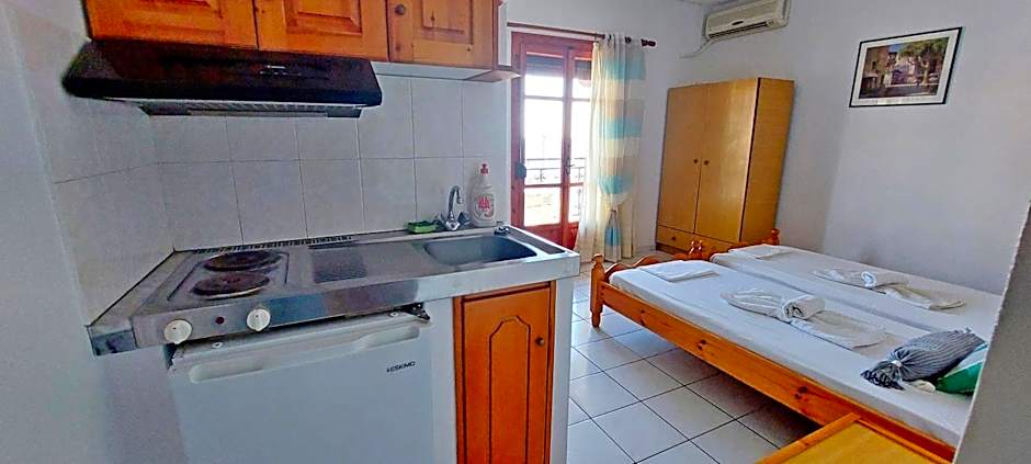 Ioannidis - Sigri Studios