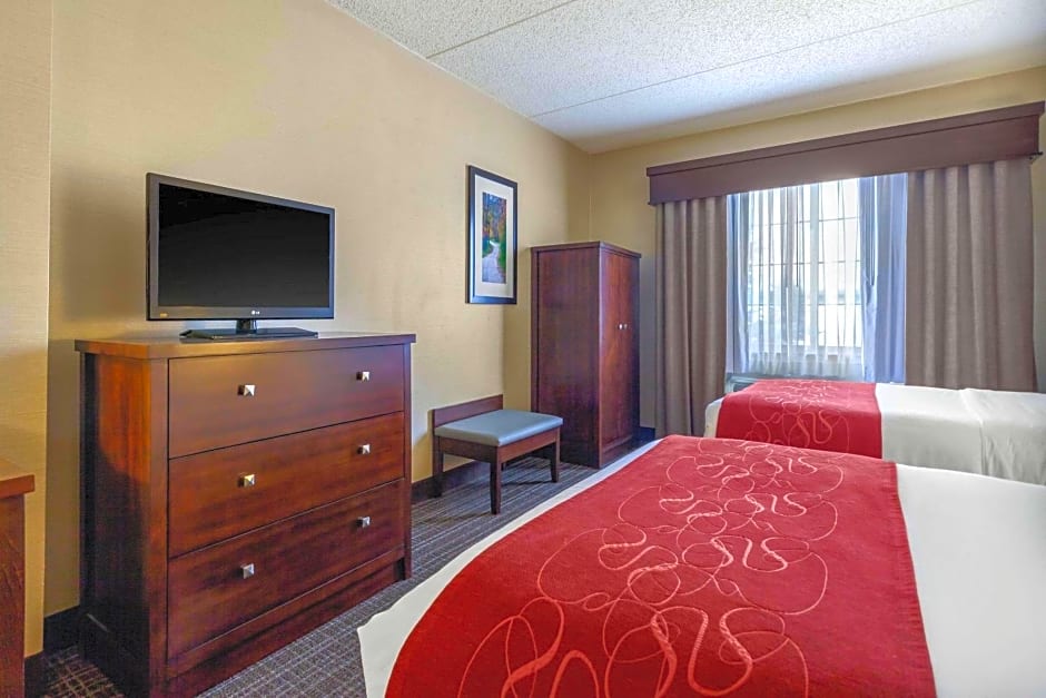 Comfort Suites