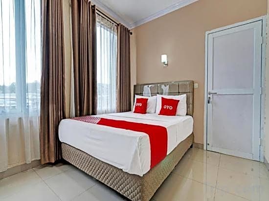 OYO 92023 Singgasana Cipelah Syariah