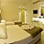 Maris Beach Hotel