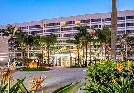 DoubleTree by Hilton LAX - El Segundo