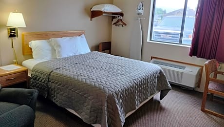 Room Accessible Queen Size Bed