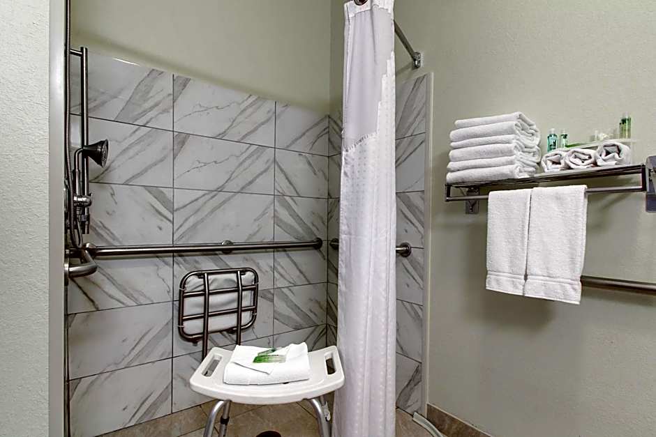 Baymont by Wyndham Kirksville University Area