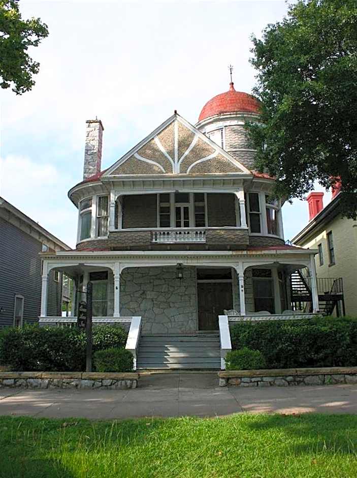 The Queen Anne Inn