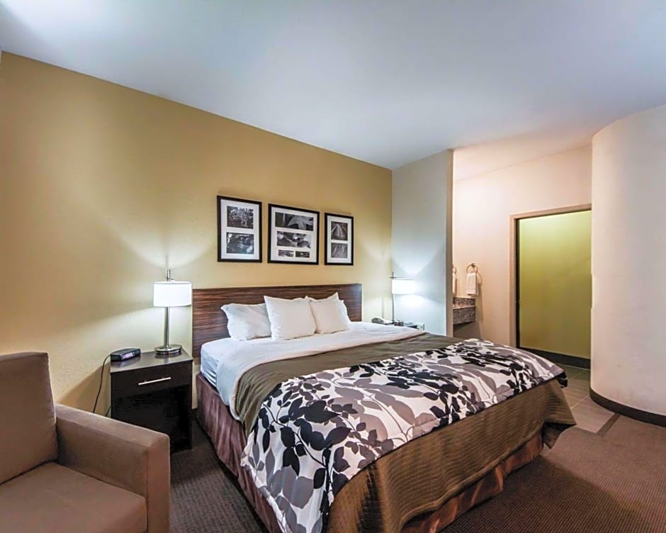 Sleep Inn & Suites