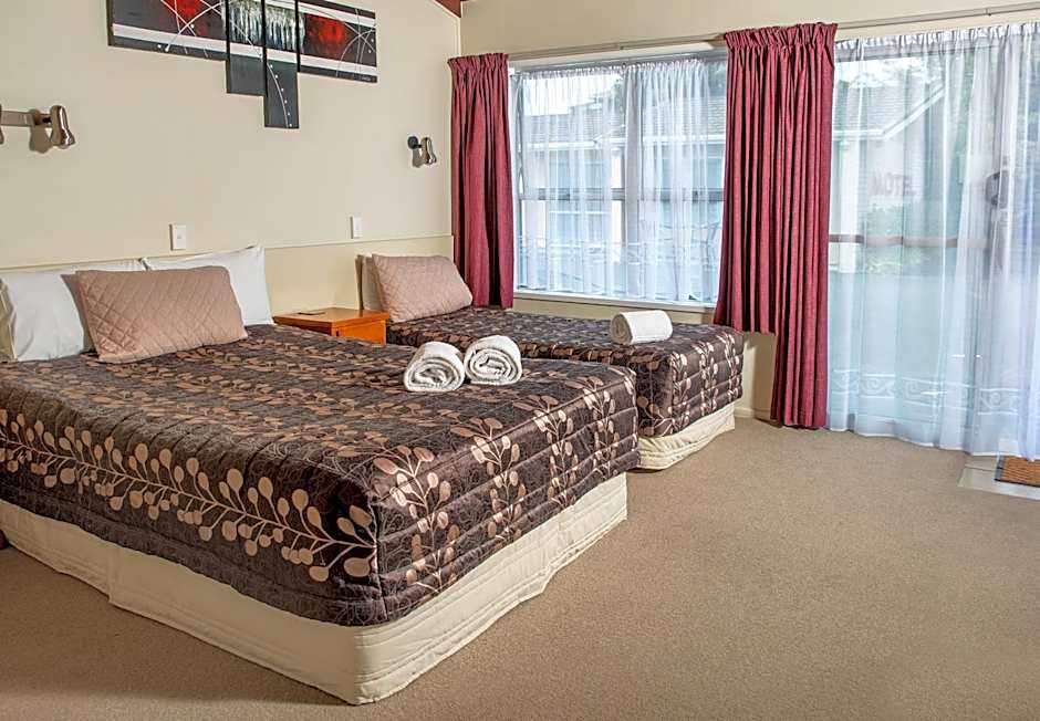 Tourist Court Motel