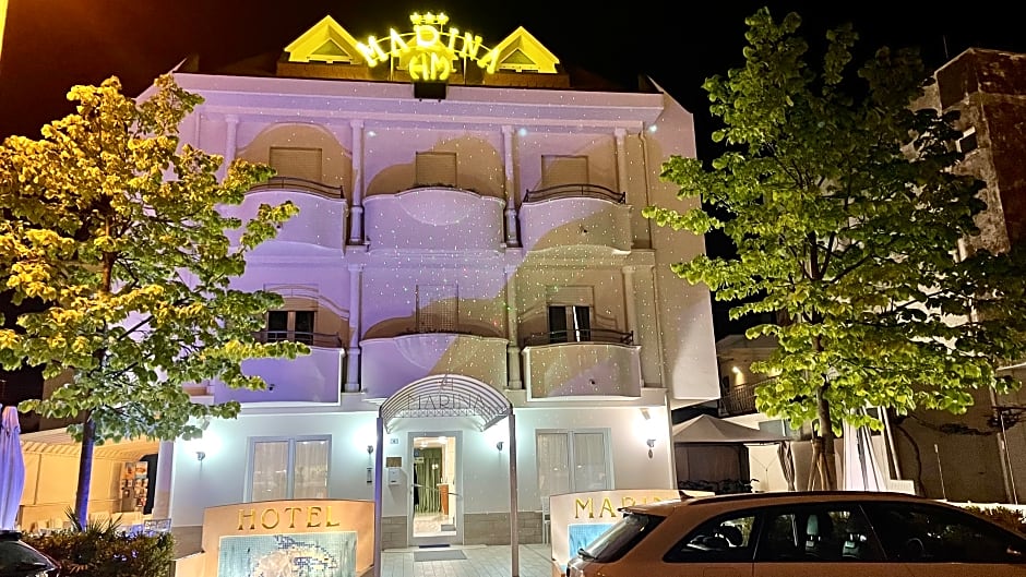 Hotel Marina