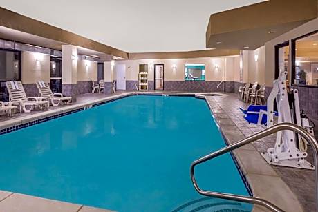 Wingate by Wyndham Athens Near Downtown