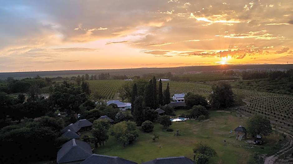 Chrislin African Lodge