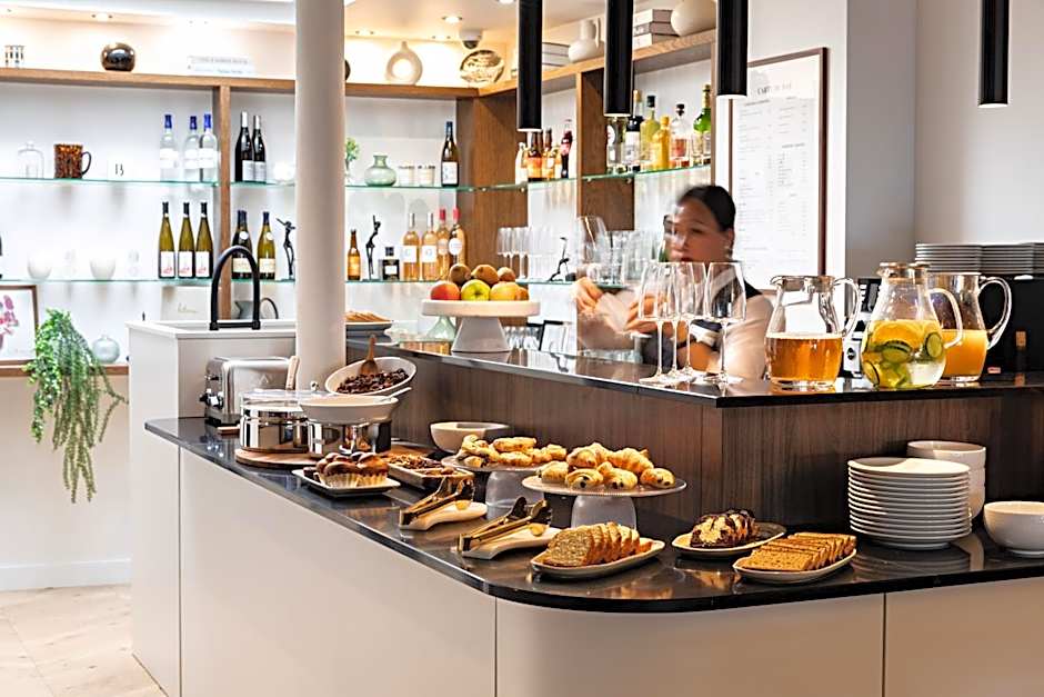 Best Western Premier The Blake Paris Gare Saint Lazare