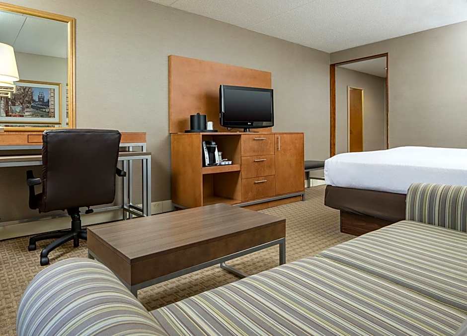 Holiday Inn Manchester Airport By IHG