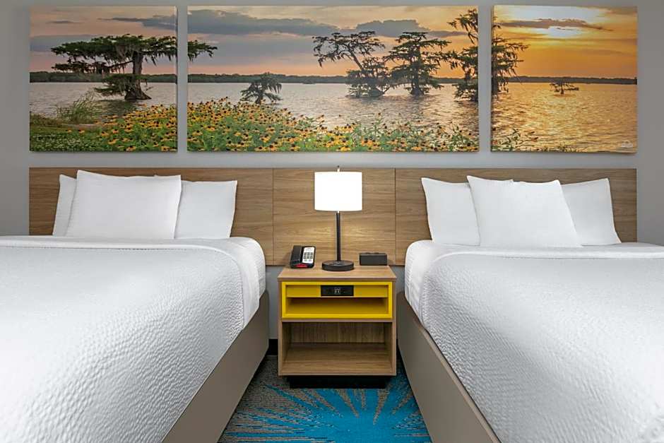 Days Inn & Suites by Wyndham Cabot