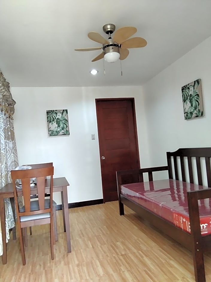 Moalboal Beach Front Hotel