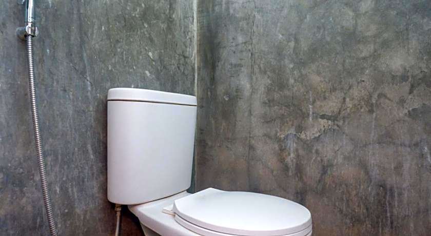 RedDoorz near Jumbo Mall Sragen