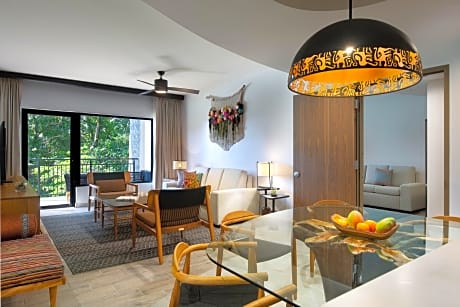 2 Bedroom Villa, Bedroom 1: 1 King, Bedroom 2: 1 Queen, Sofa Beds: 2, Balcony