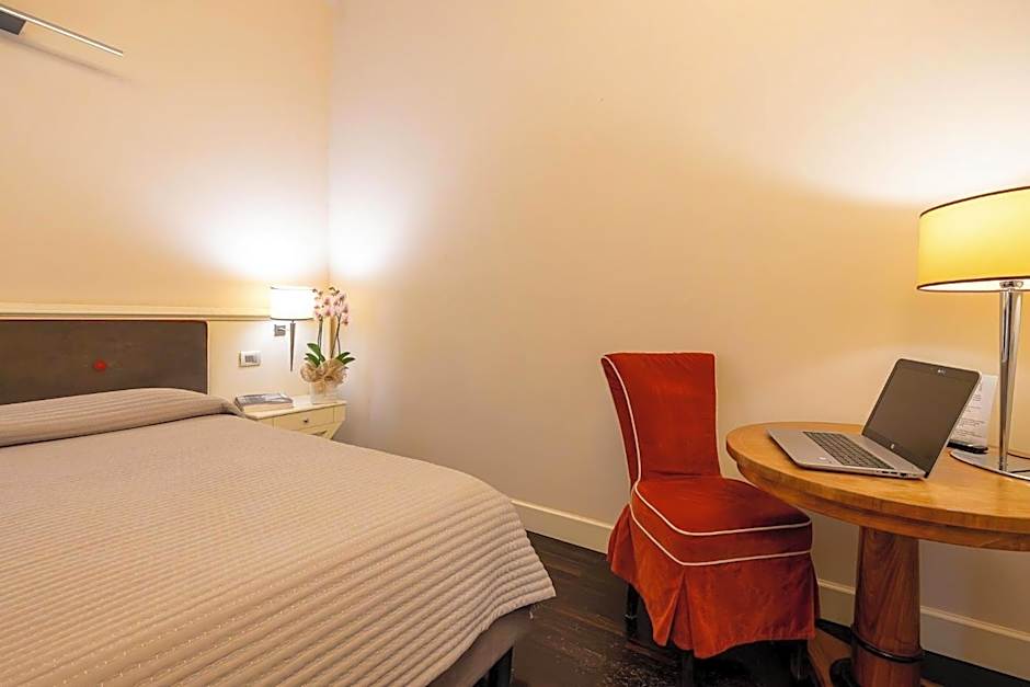 Hotel Patria