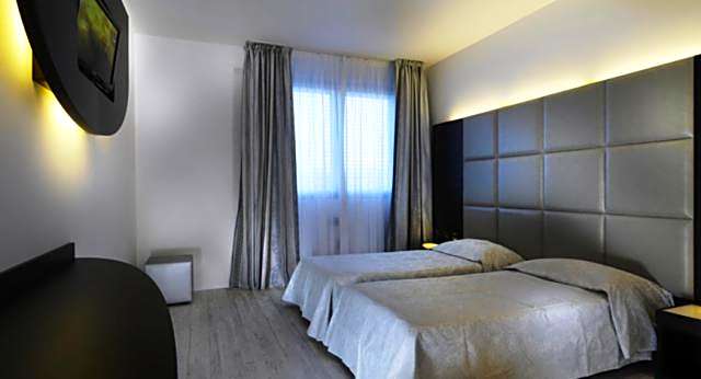 Foto 1 av 3 av 2 Beds
