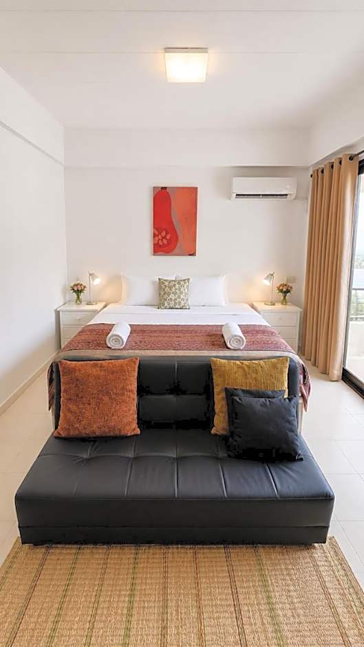 Holiday House Kata & Karon Phuket Hotel