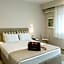 Ammos Beach Seaside Luxury Suites Hotel
