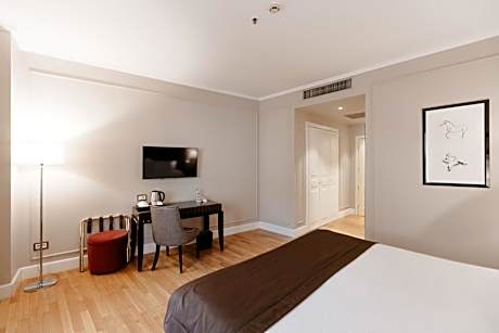 Classic King Room