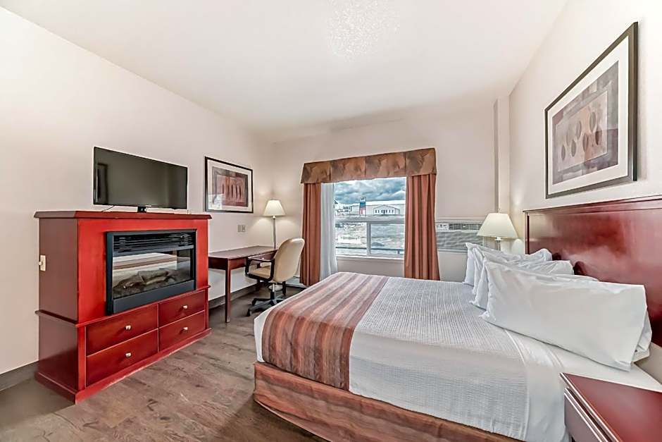 Grande Cache Inn & Suites