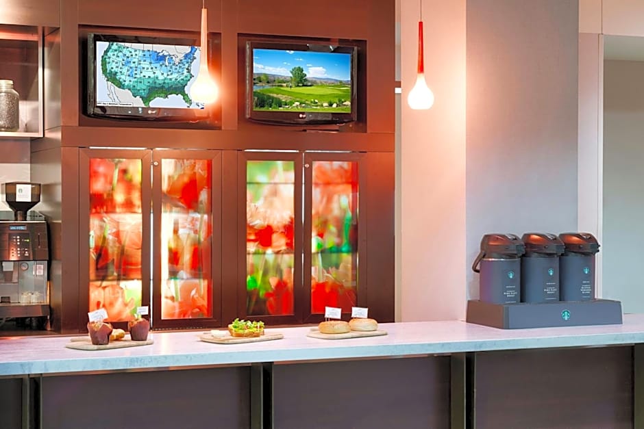 Courtyard by Marriott Lincoln Downtown/Haymarket