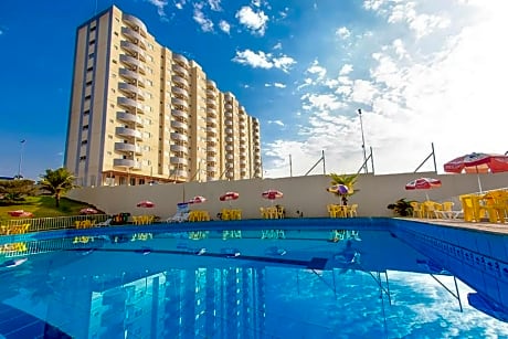 Golden dolphin grand hotel 1025