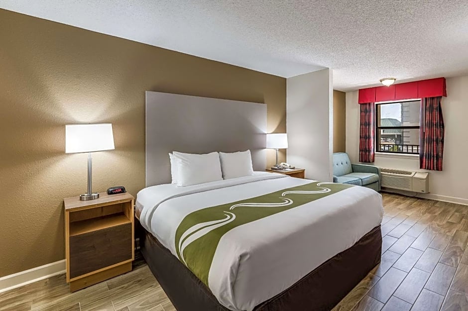 Quality Inn & Suites Hot Springs-Lake Hamilton