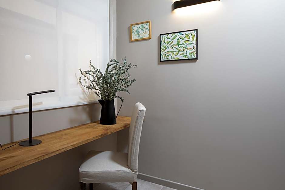 Jardinets Guest House