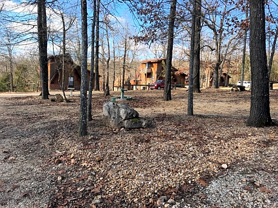 Norfork Lake Ozark Mountain Lodge