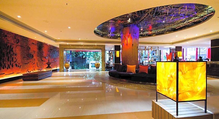 TONGTARA RIVERVIEW HOTEL