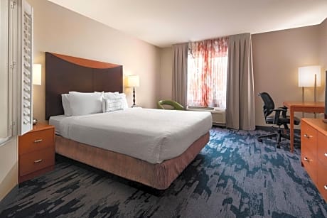 Suite, 1 King Bed
