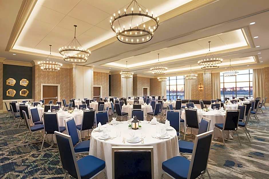 Embassy Suites By Hilton Wilmington Riverfront