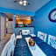 Siesta Key Beach - 2 Bedroom - 3 Beds - 3 Bathroom Duplex with Heated Swimming Pool