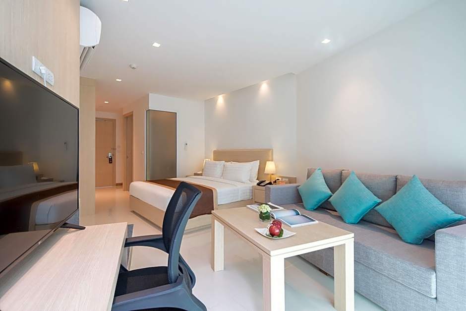 The Beachfront Hotel Phuket