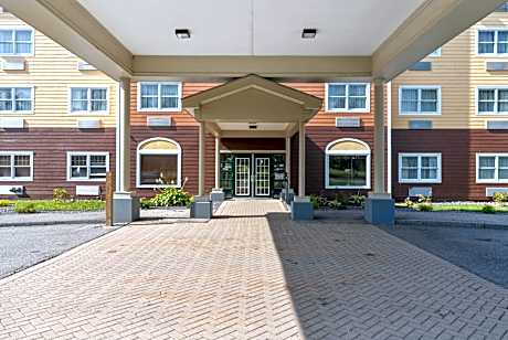 Saco Bay Hotel