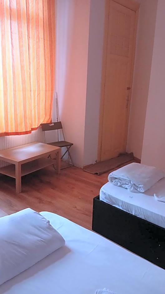 Cazare - Accommodation
