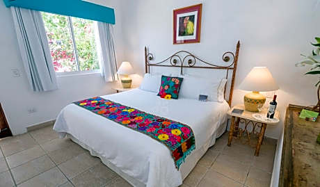 Junior Suite with King Size Bed (across the street)
