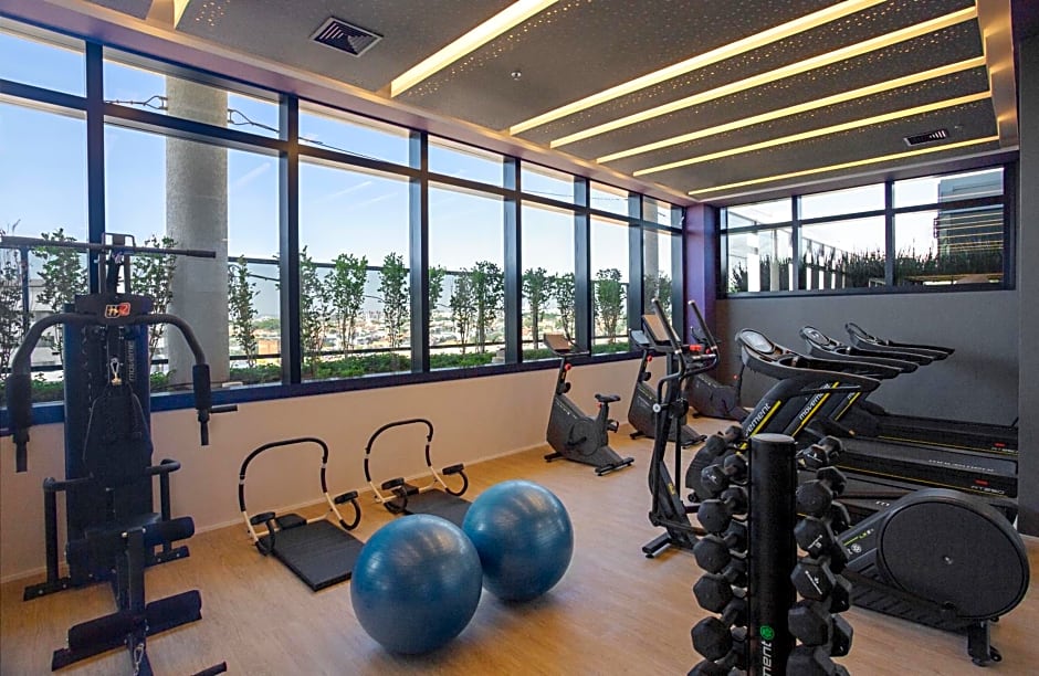 Royal Palm Tower Anhanguera