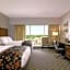 DoubleTree By Hilton Cedar Rapids Convention Complex