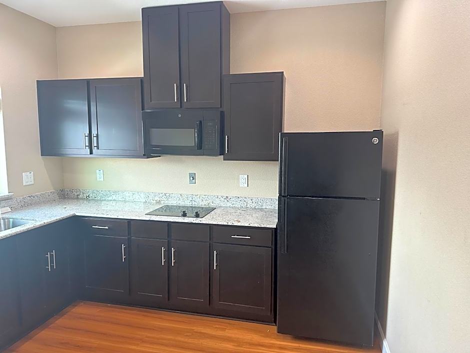 Palace Inn 290 & Jones Rd