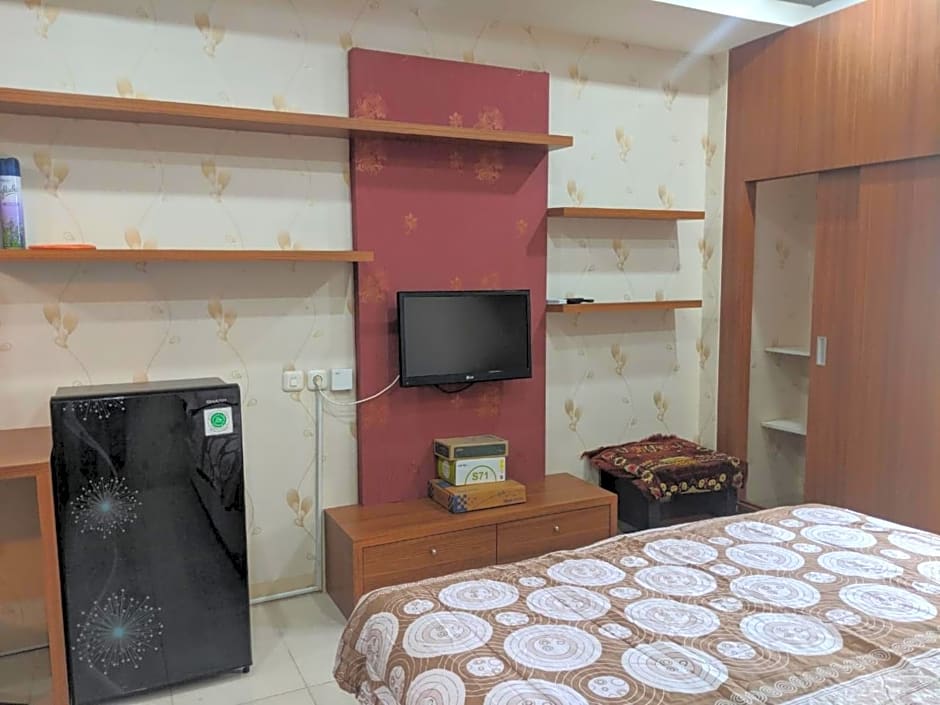 Pinewood Apartment by Vial