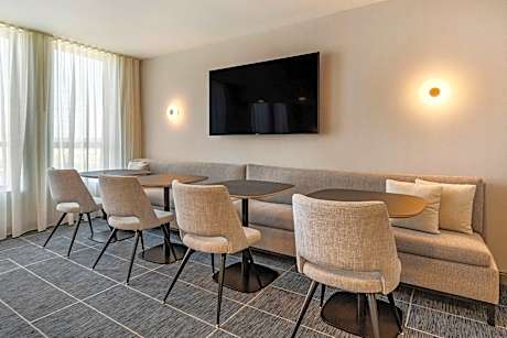 Club Suite, 1 Bedroom (1 Double Bed)