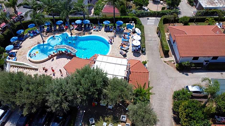 Residence Hotel La Taverna