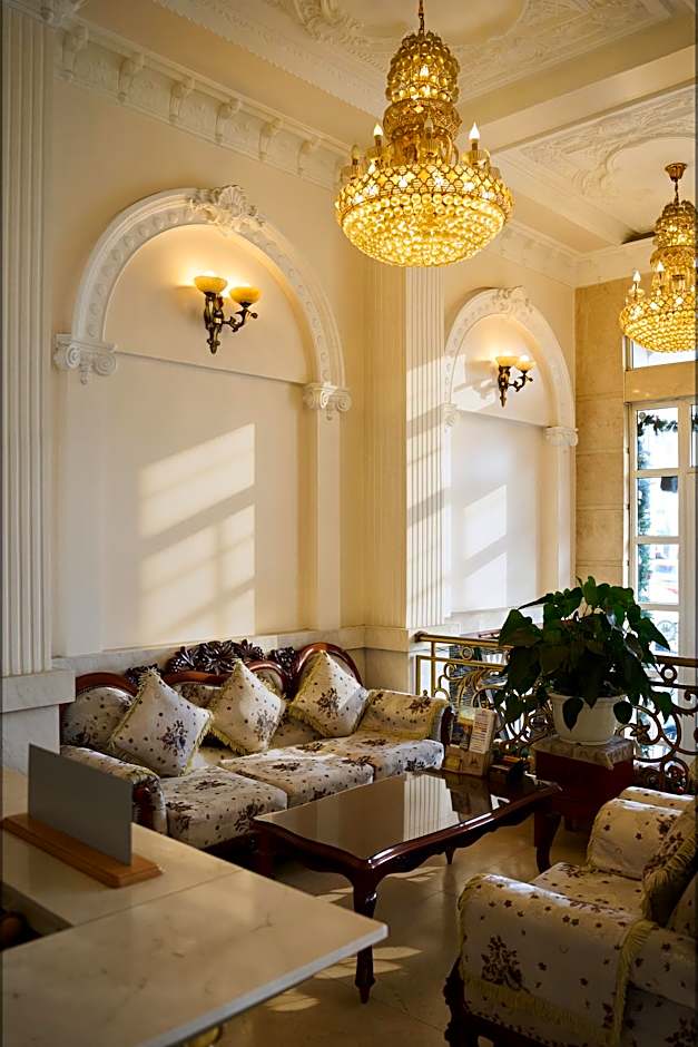 Diamond Hotel